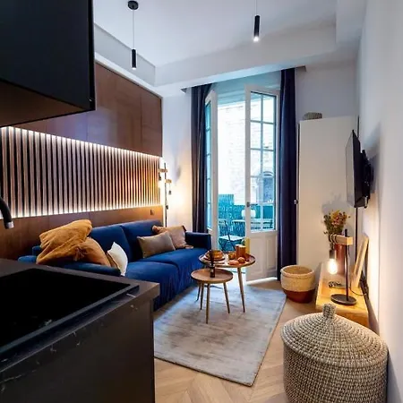 Daire Superbe Balcon Plage/ Prom. Des 103 *