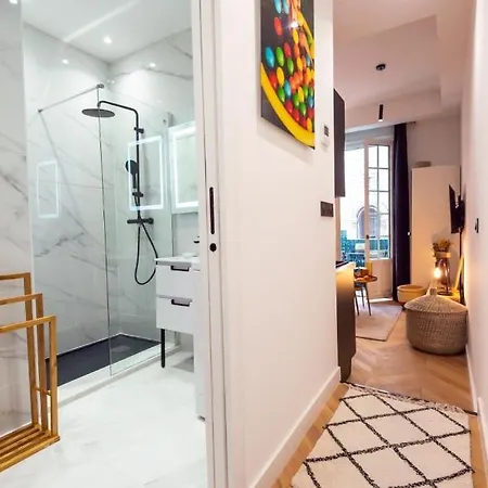 Superbe Balcon Plage/ Prom. Des 103 니스