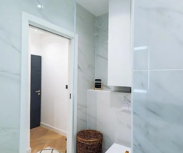 Апартаменты Superbe Balcon Plage/ Prom. Des 103 Ницца